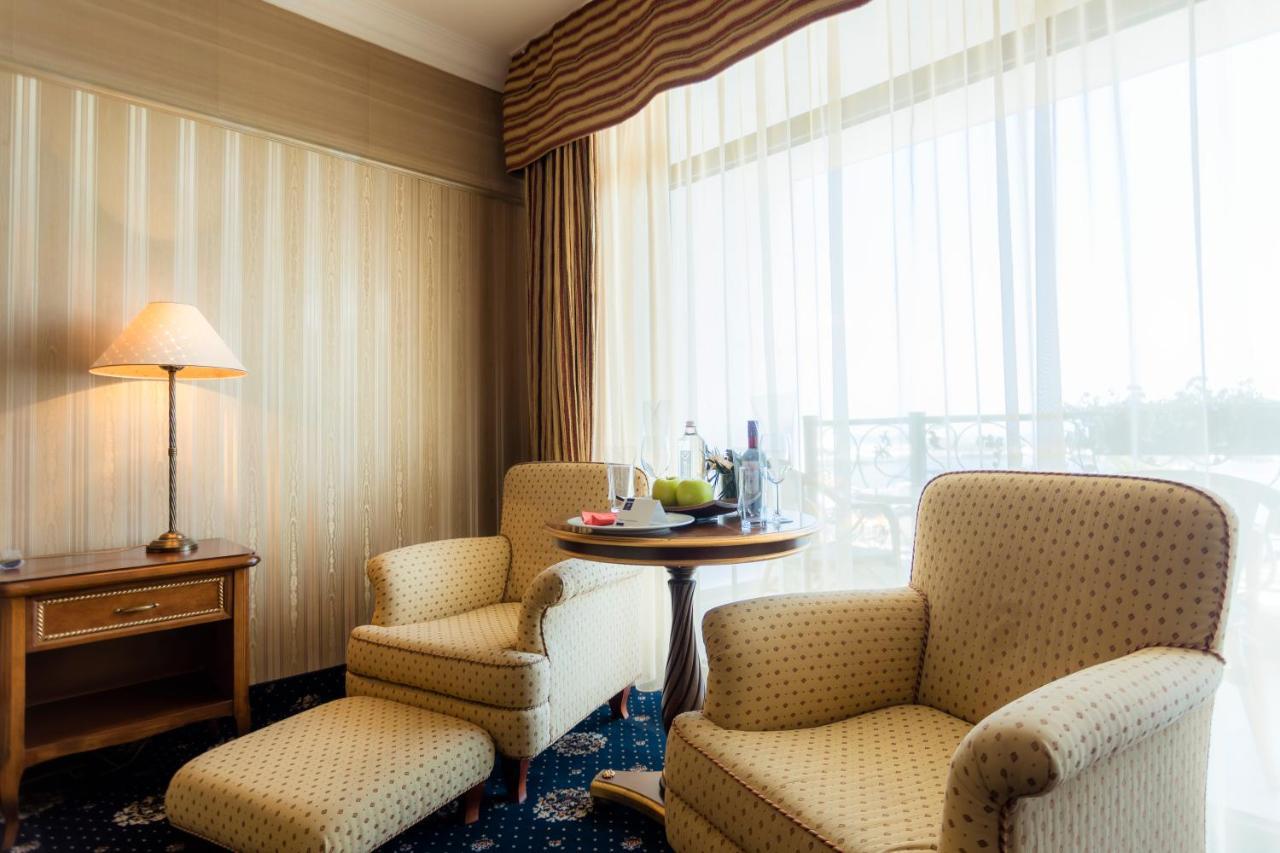 Hotel Palace Marina Dinevi 스베티 블라스 외부 사진